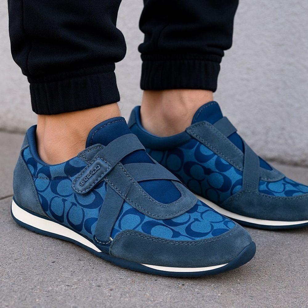 Coach Kyrie Blue Monogram Sneakers | Women’s Size 8.5